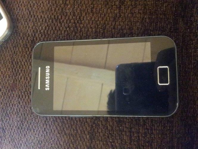 Samsung Ace 