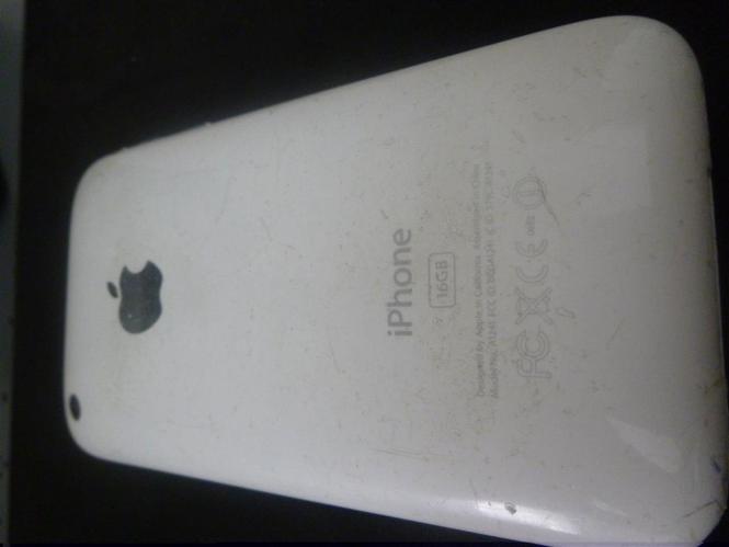 iPhone 3 