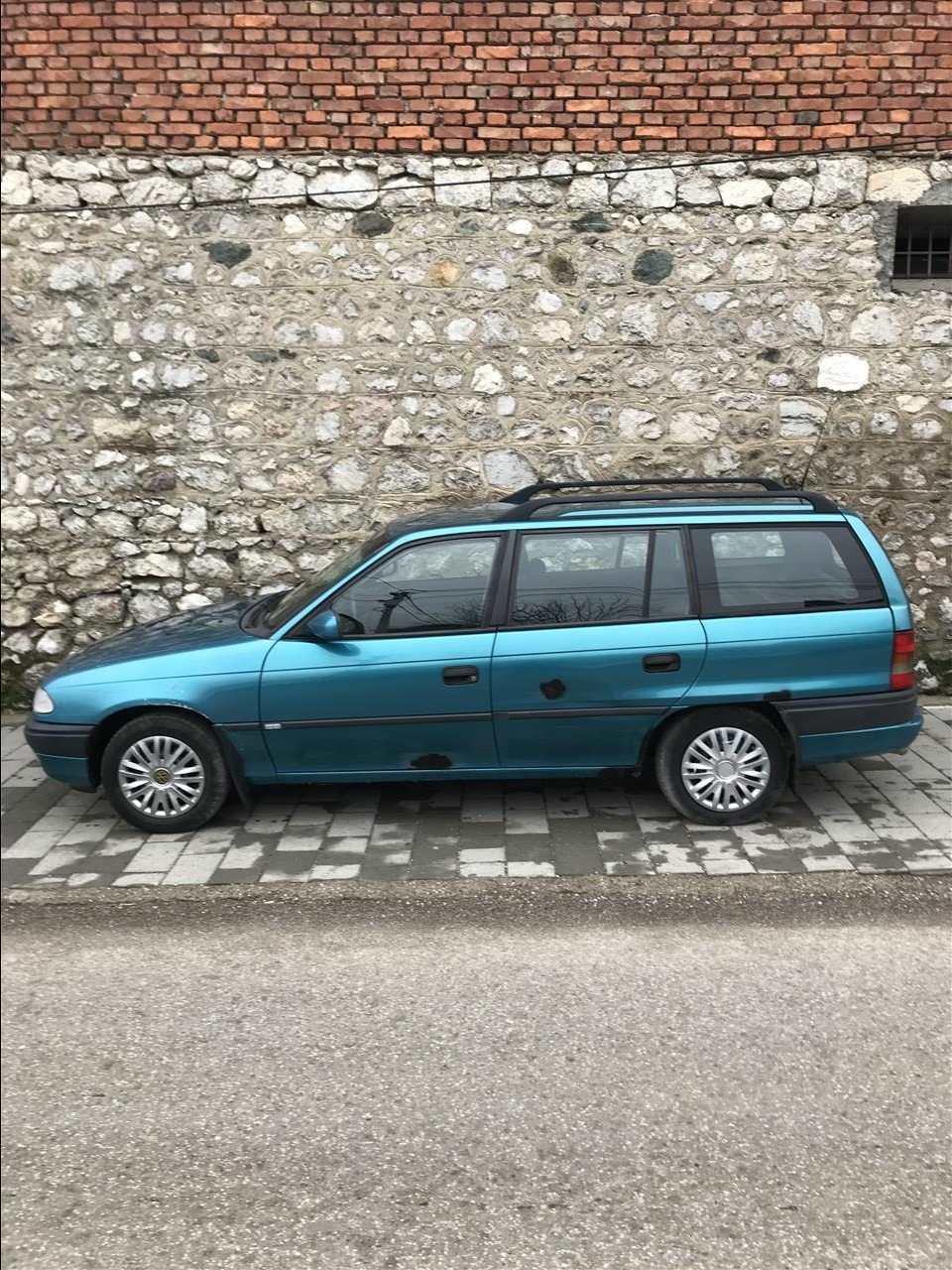 Opel-Astra-