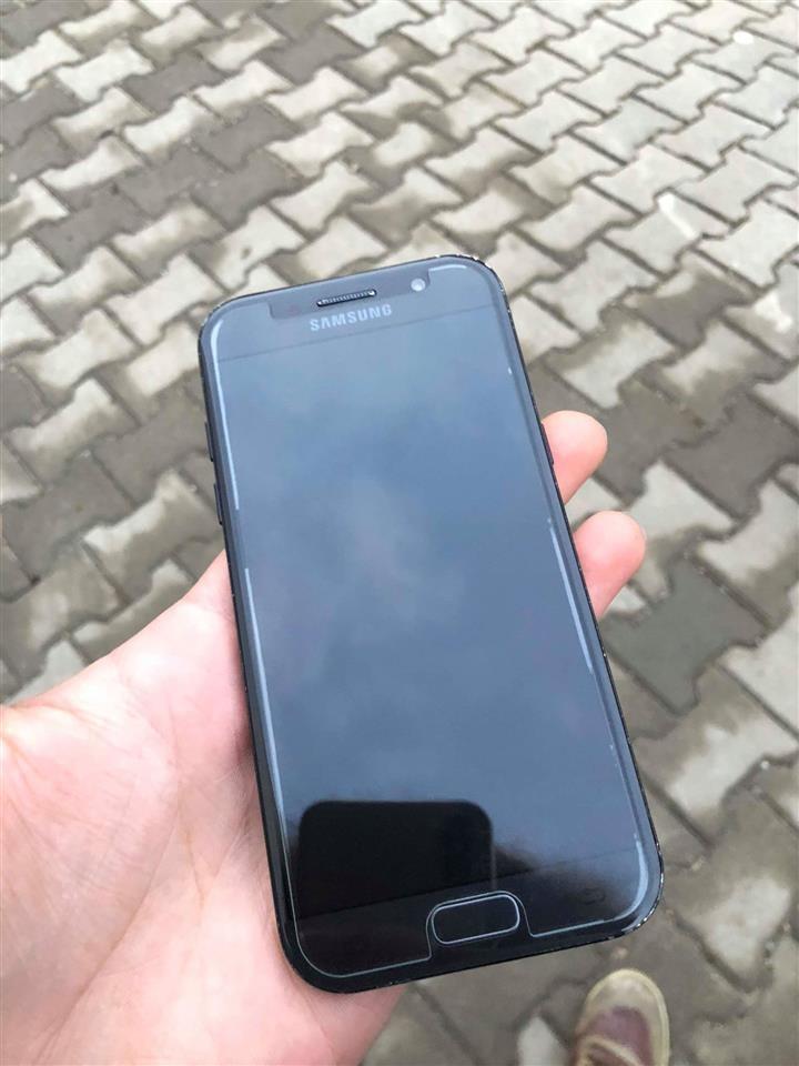 SHITET-SAMSUNG-GALAXY-A5-2017