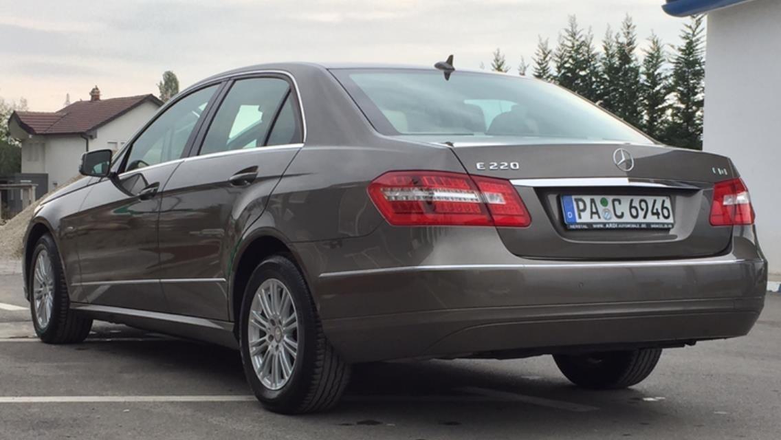 Mercedes-E220-cdi