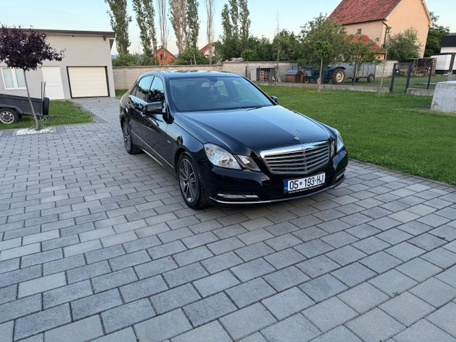 Mercdes E220 CDI