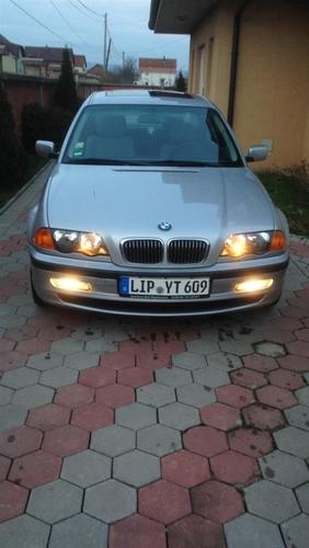 BMW 320i