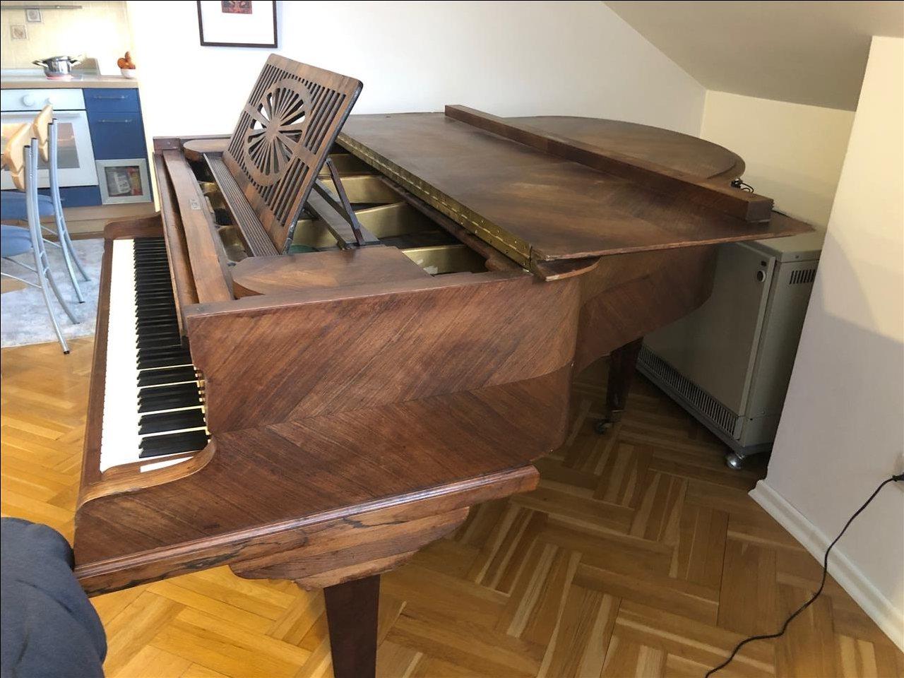 Piano