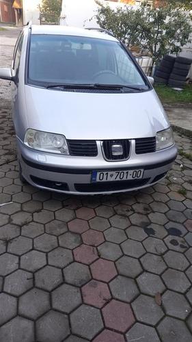 Prodajem auto