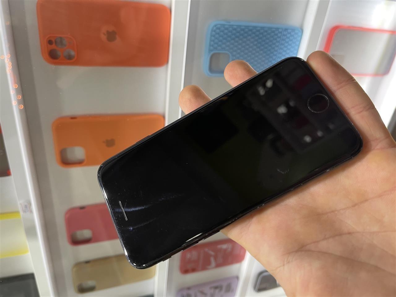 iPhone-7