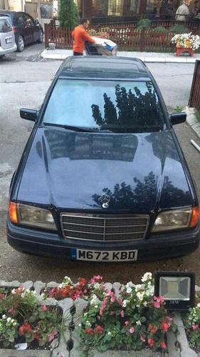 Mercedea C 200 