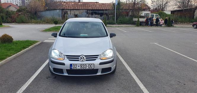 GOLF 5 