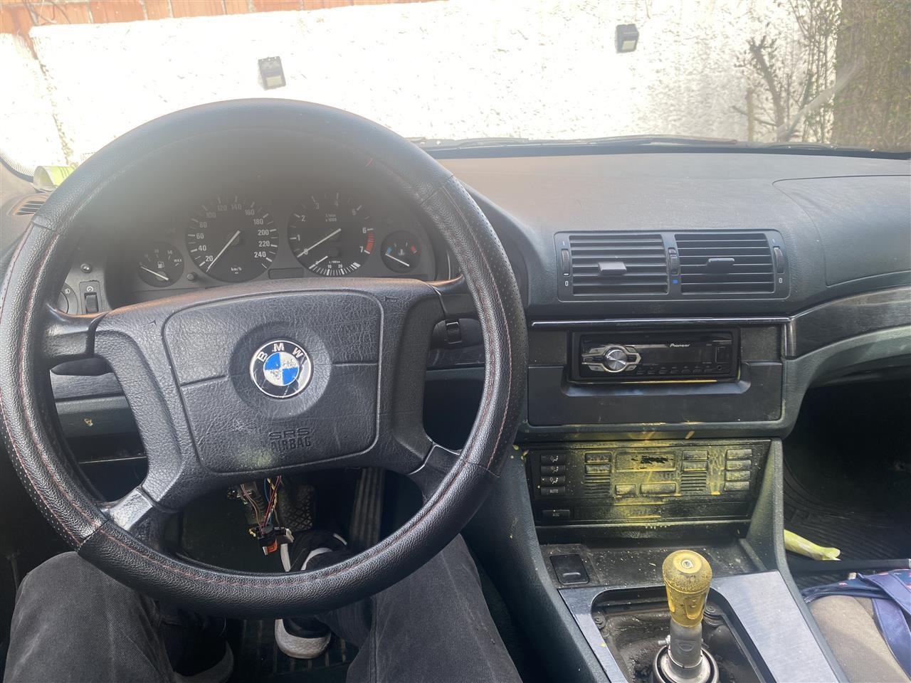 Bmw-E39-20i