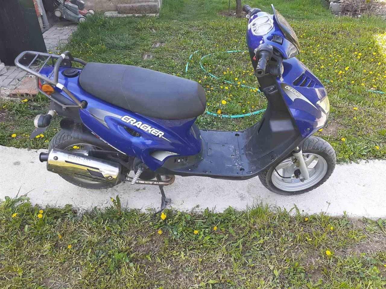 Motor