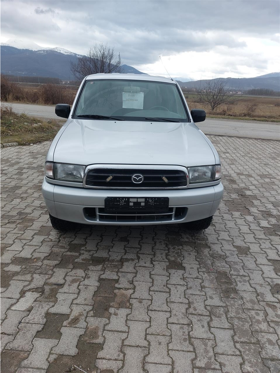 Mazda-b2500