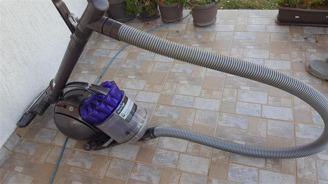 Thithese DYSON BALL