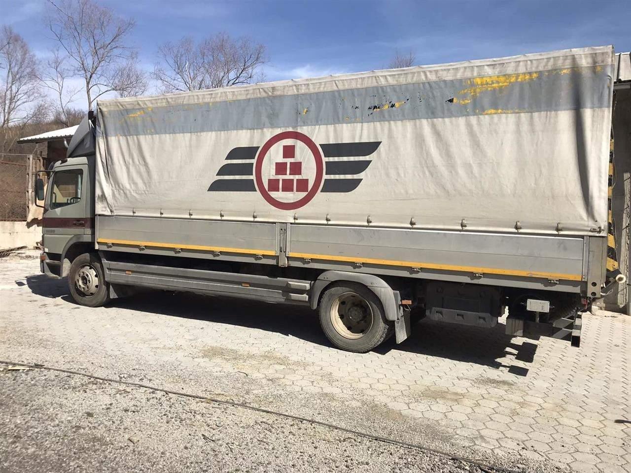 Atego--1528