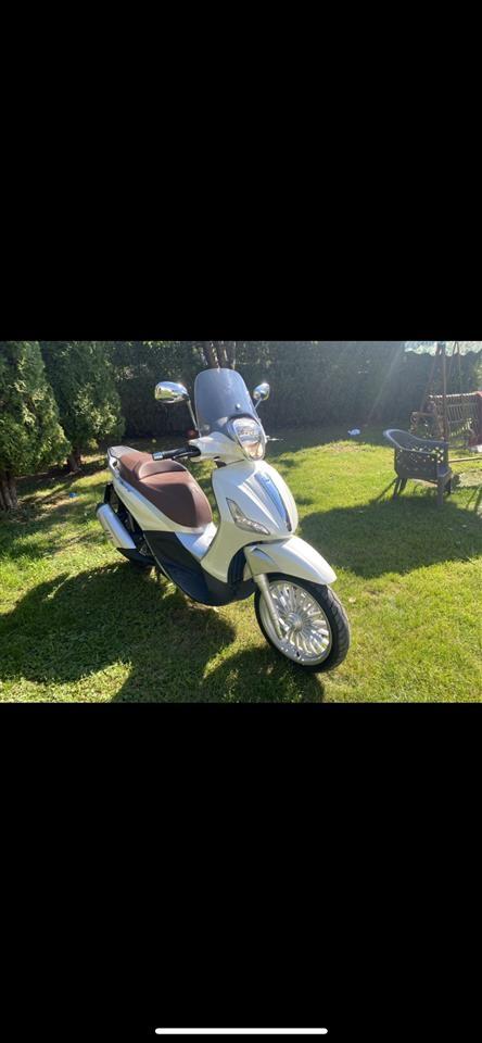 Piaggio-Beverly