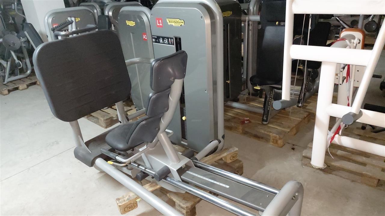 TECHNOGYM-SELECTION-I-ELEMENT-PLUS-SERIE