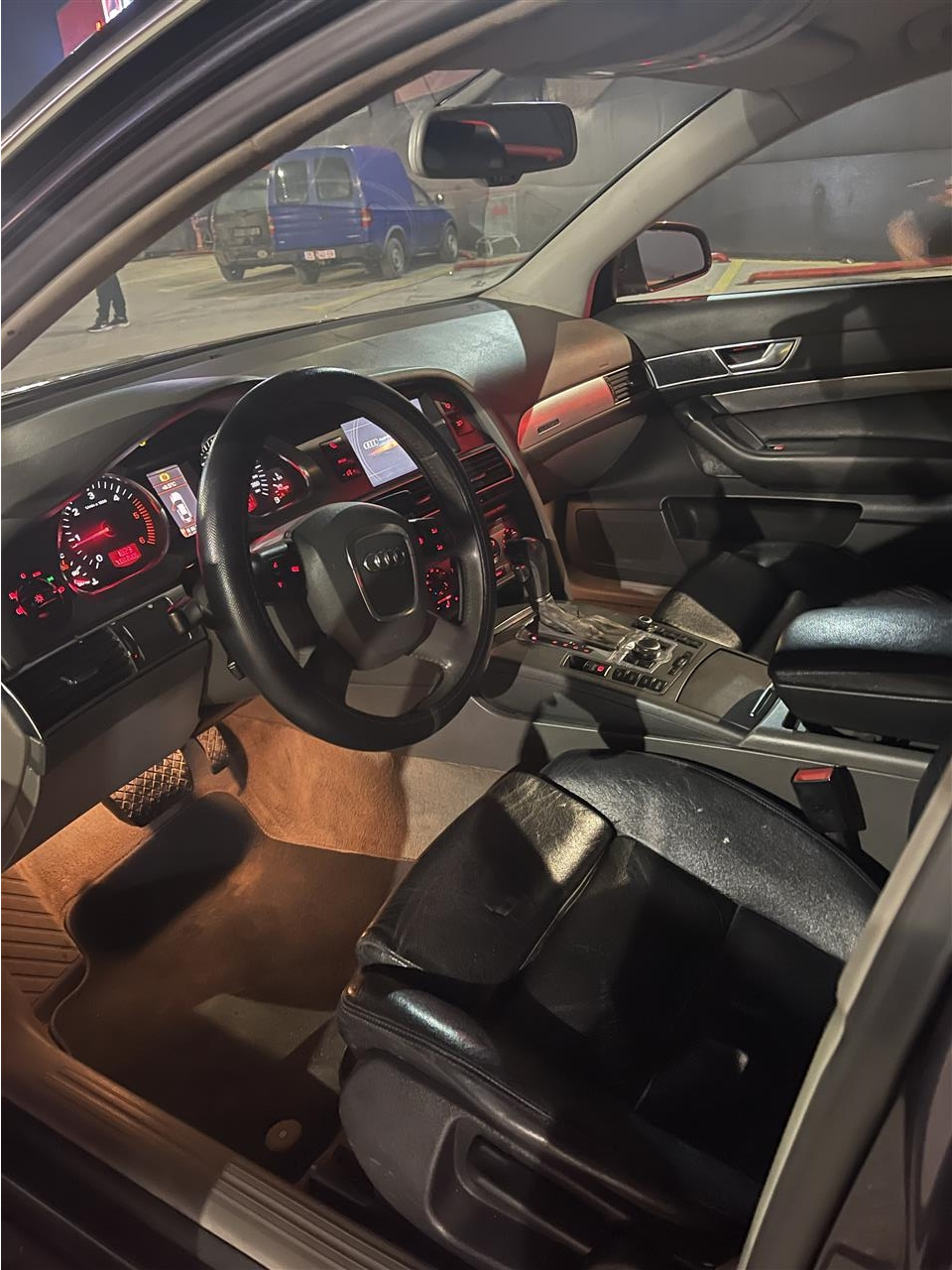 Audi-A6-2005