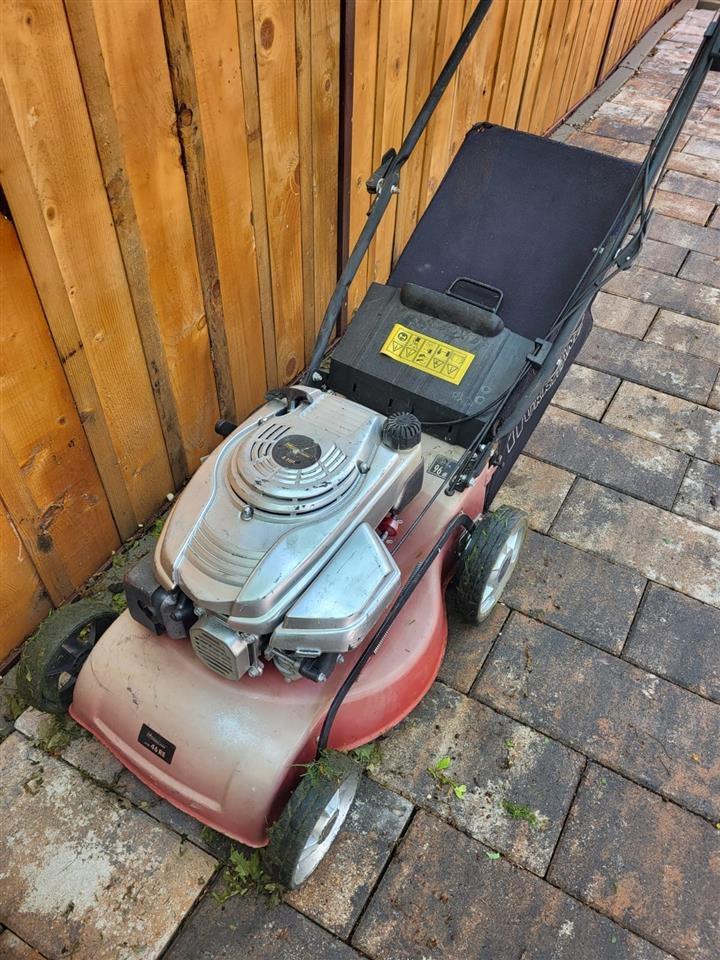 Rover craftsman deluxe lawn official mower