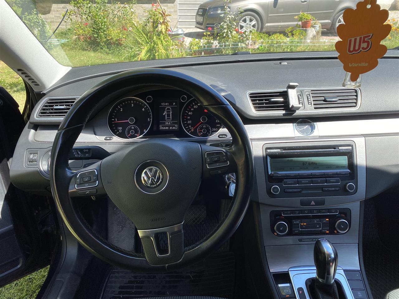 Passat-2-0-modeli-2012-Automatic