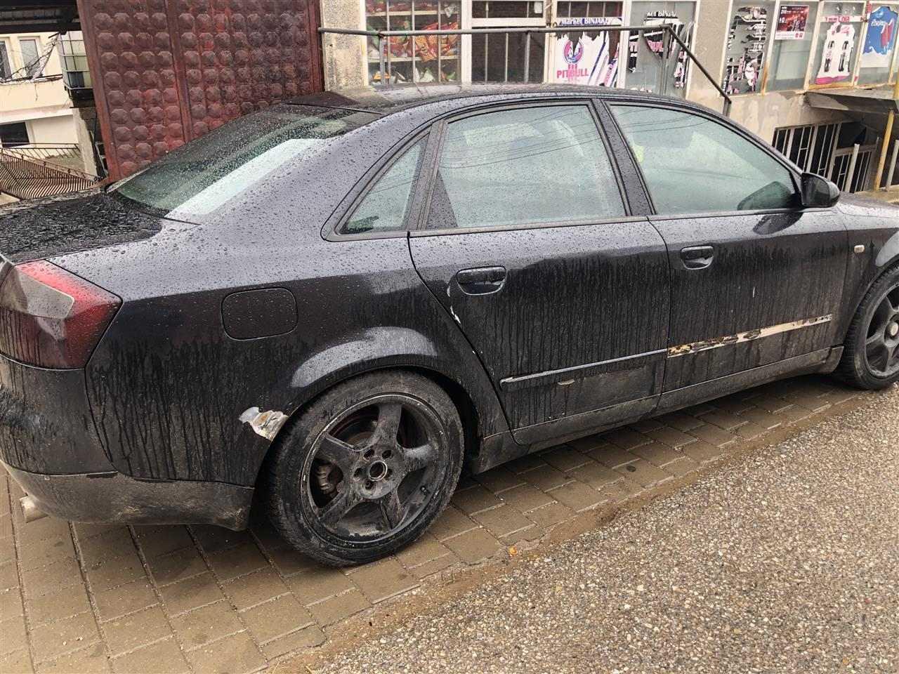 Audi-A4