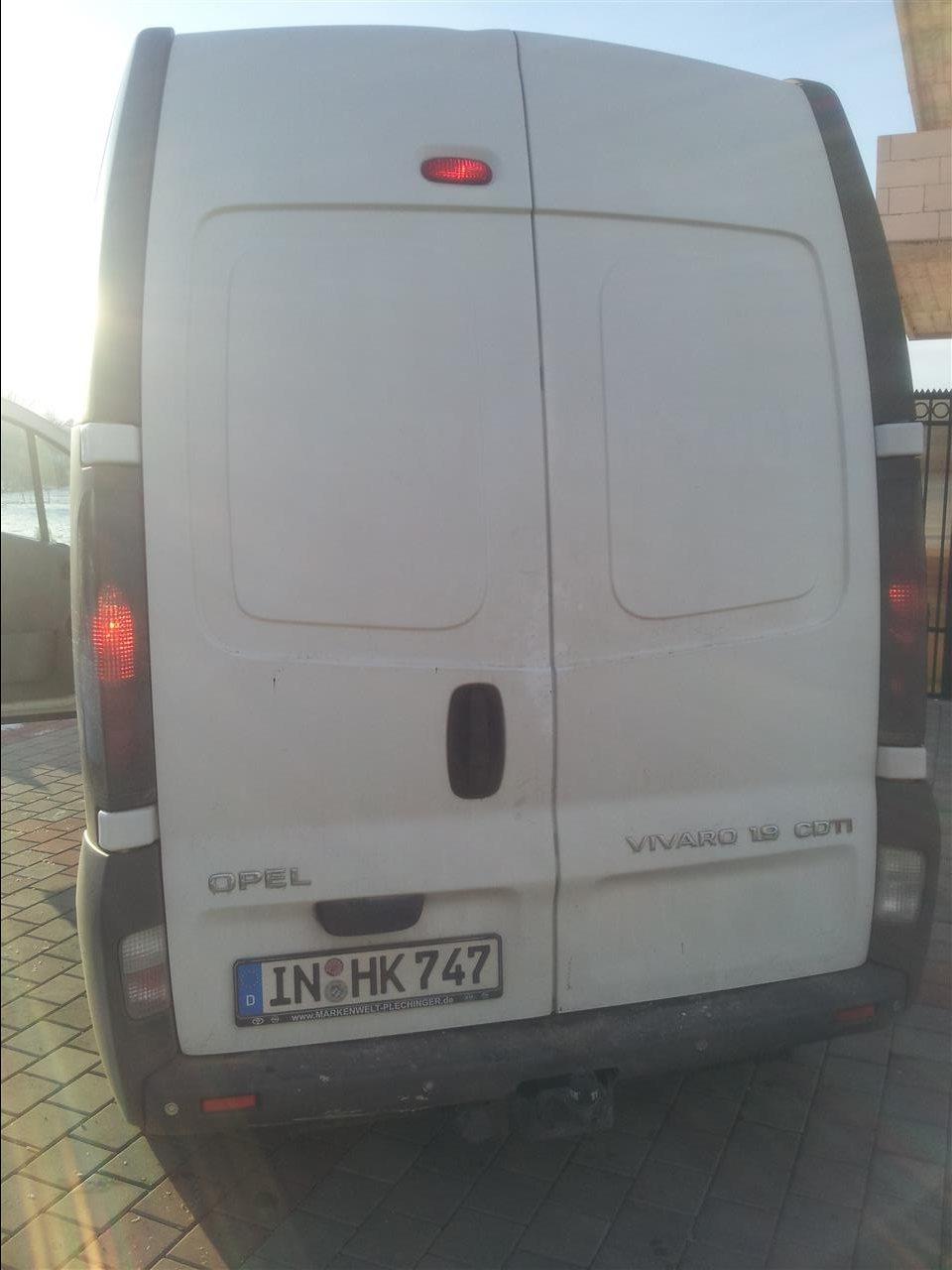 OPEL-VIVARO