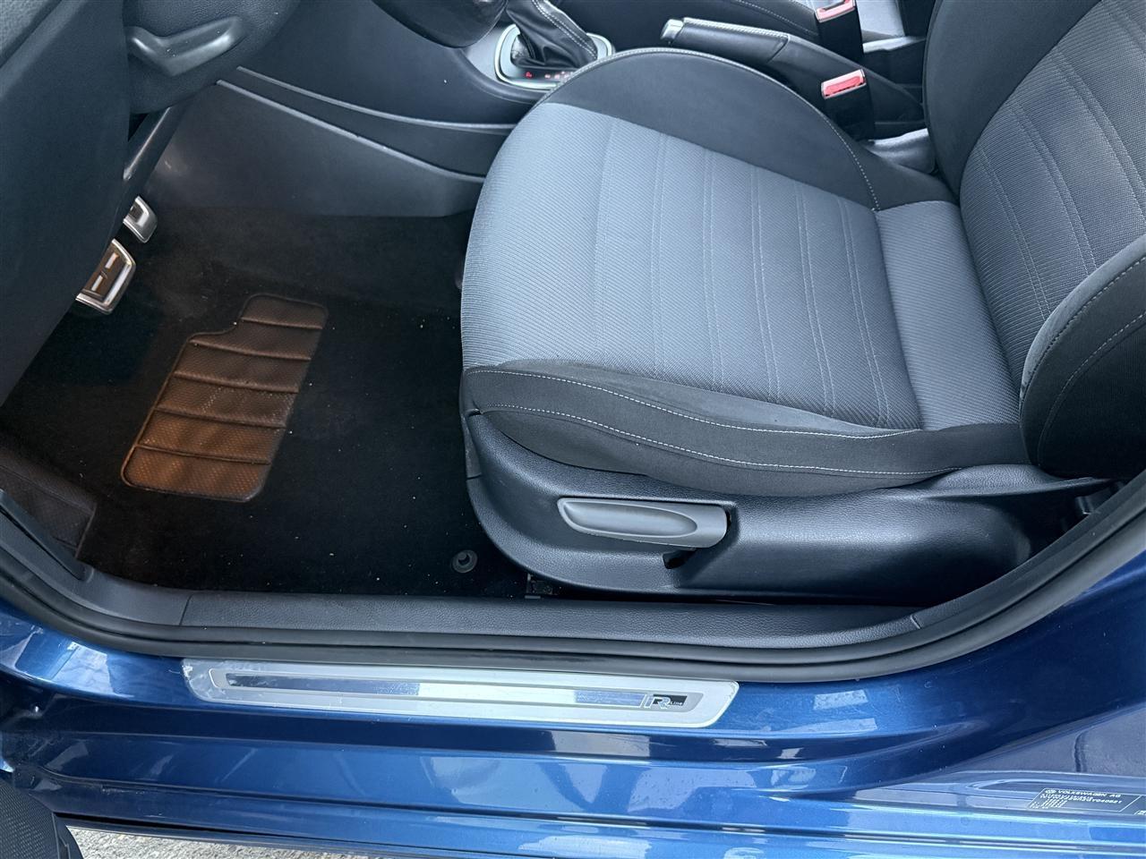 POLO-1-4-TDI-R-LINE-AUTOMATIK-VP-2015-PANARAM