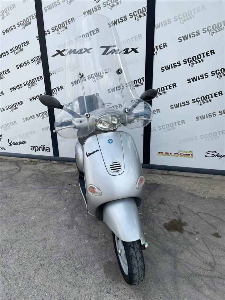 Shitet-Vespa