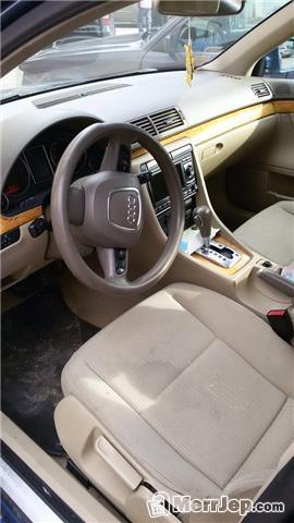 Audi-A4--06