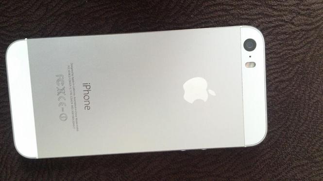 Shes iphone 5 es 