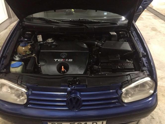 VW Golf 4