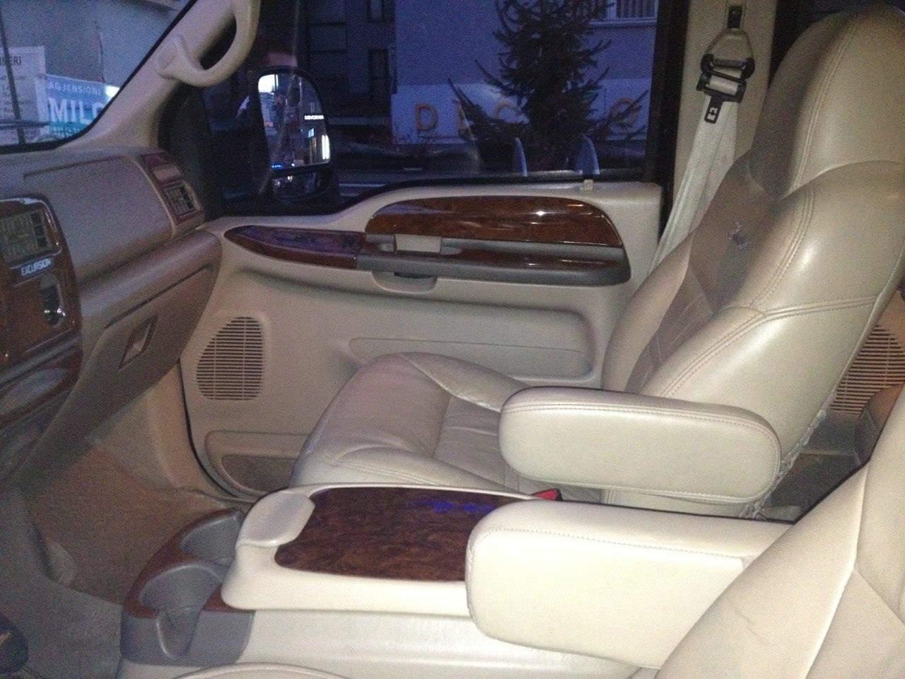 Ford-excursion