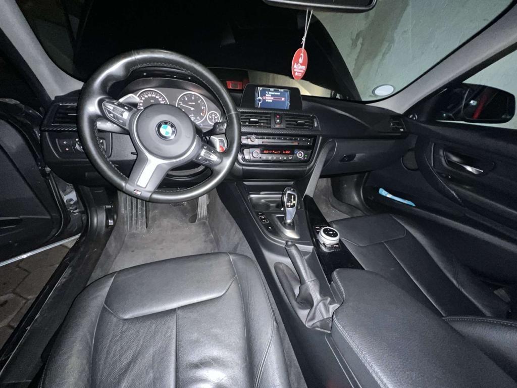 BMW-318-