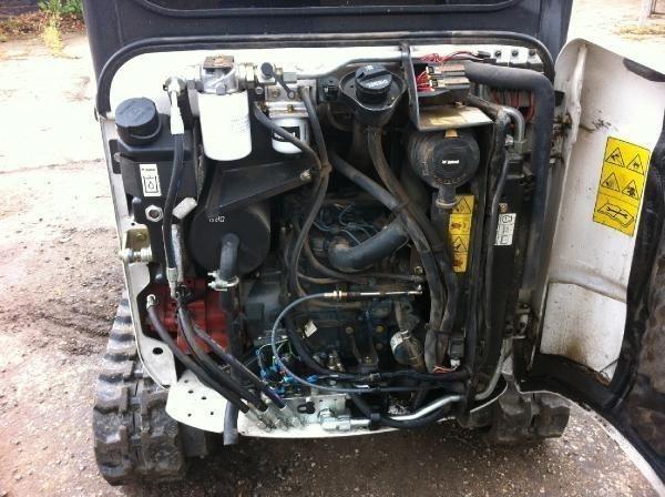2012-Bobcat-E16