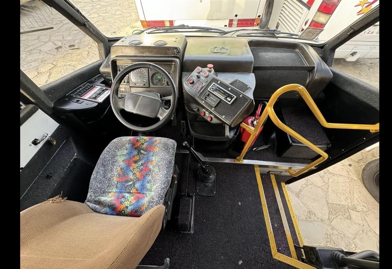 Minibus