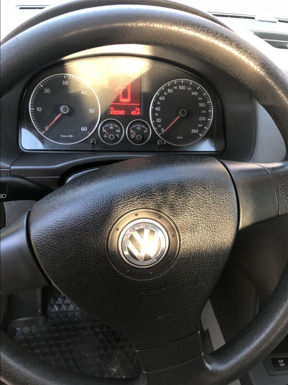 Shes-VW-Caddy