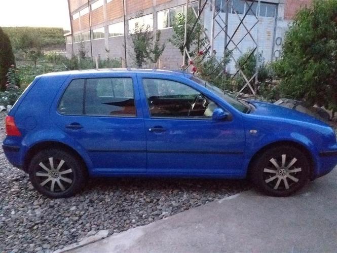 VW Golf 4