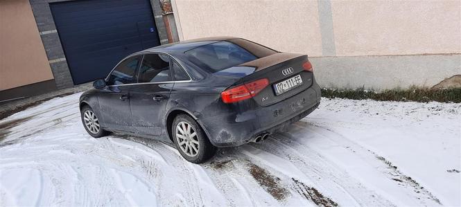 Audi  a 4      2.0