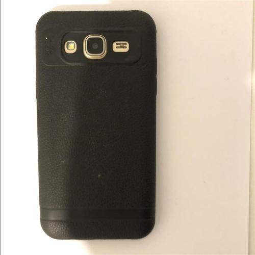Samsung J5