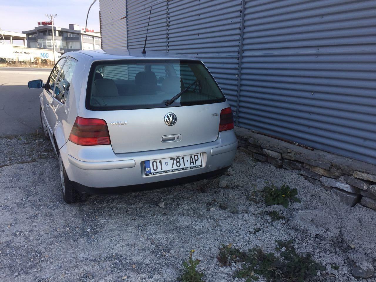 Shitet-Golf-4