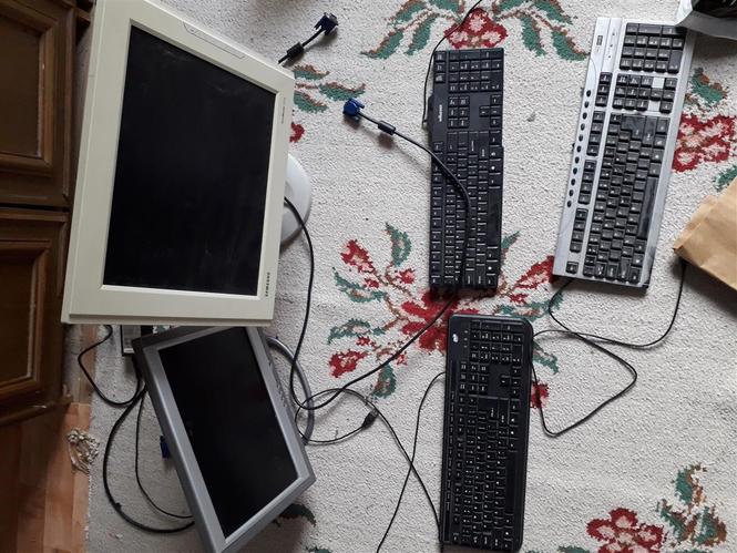 Monitor