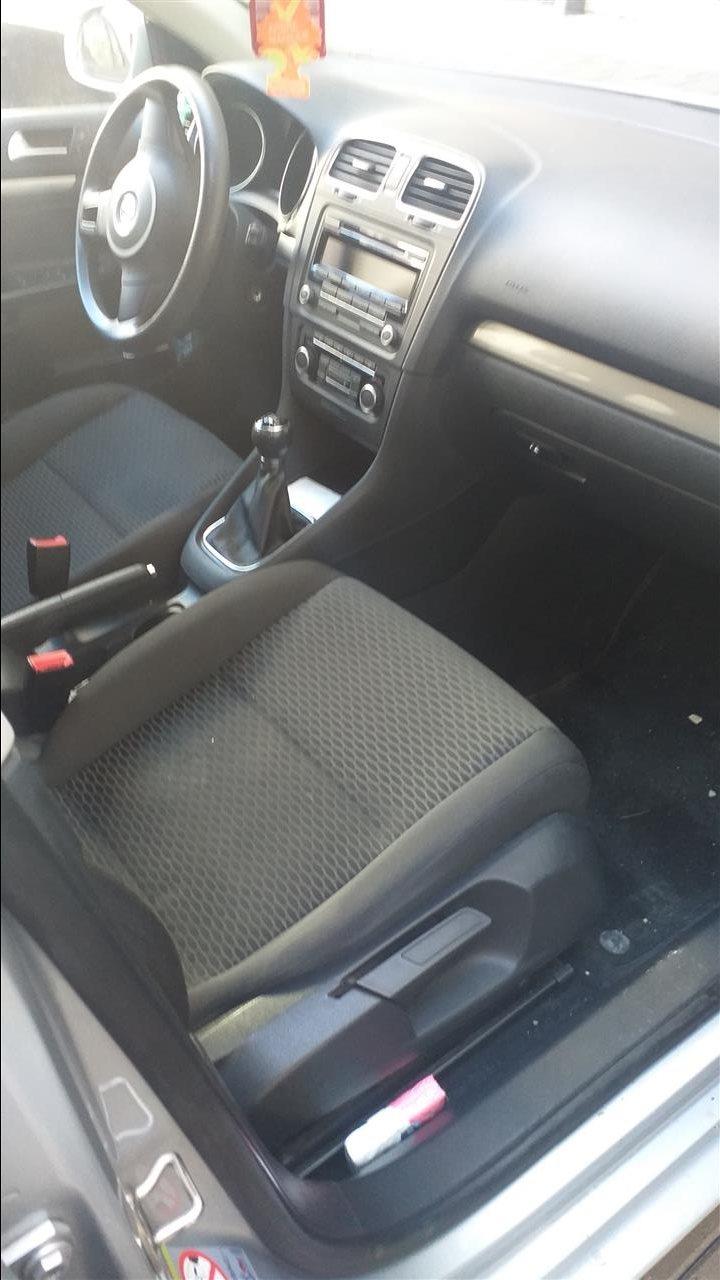 Golf-6-karavan-