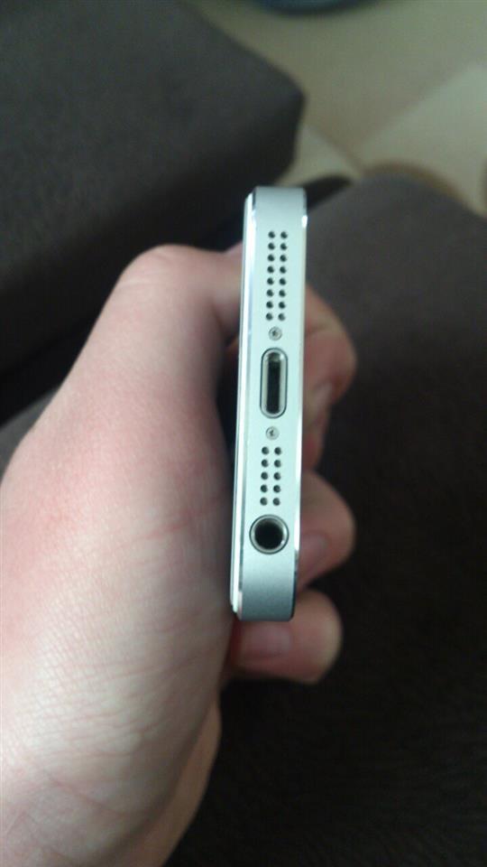 Shes-iphone-5-es-