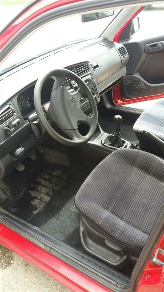 VW-Golf-
