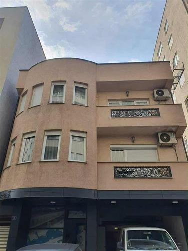 LINA-Shitet shtepia 3kateshe se bashku me lokal Ferizaj
