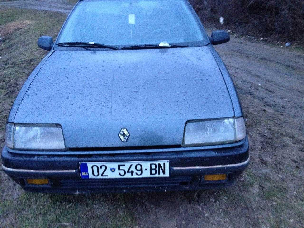 Renault-19-