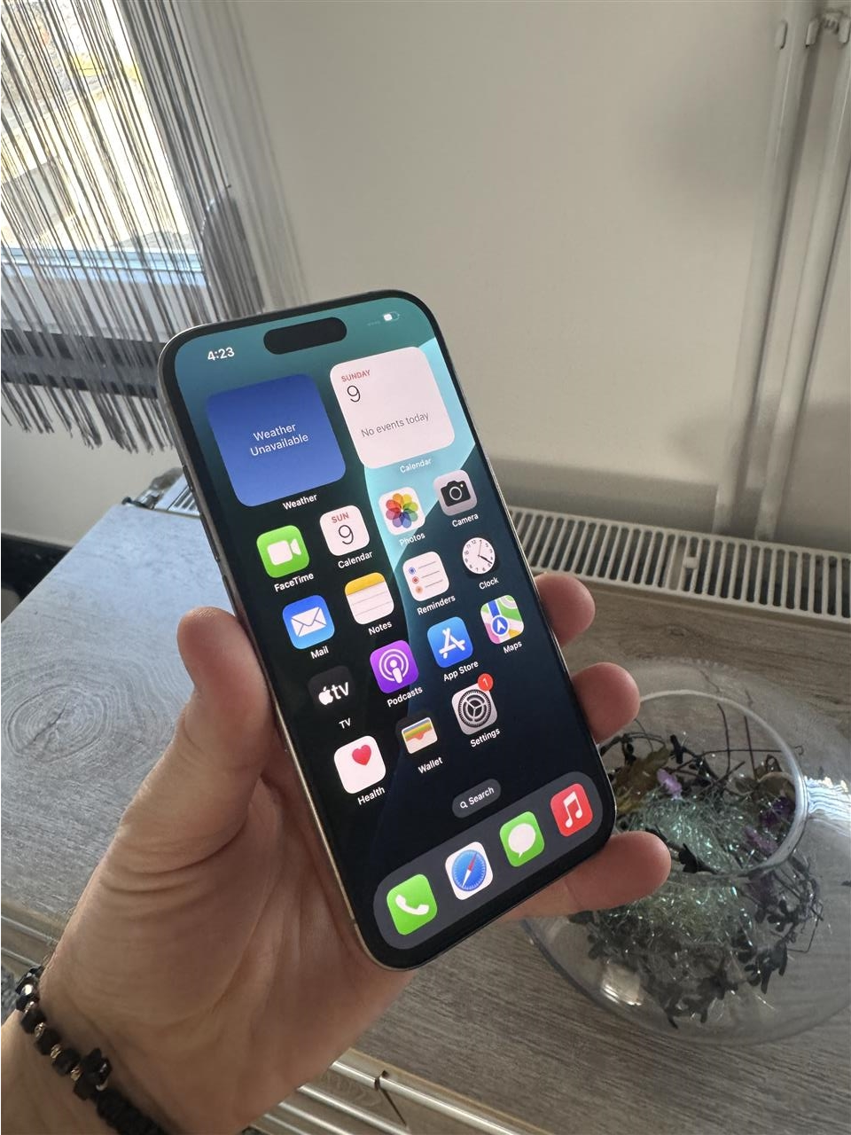 iphone-15-Pro--CE