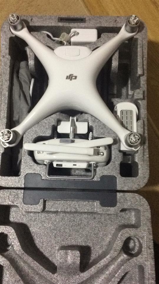 DJI-PHANTOM-4-pro-