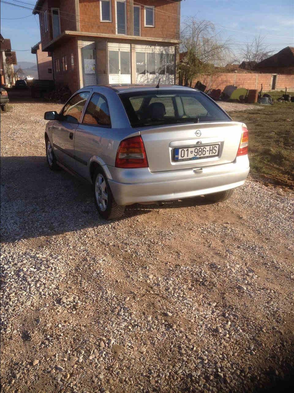 Opel-Astra-