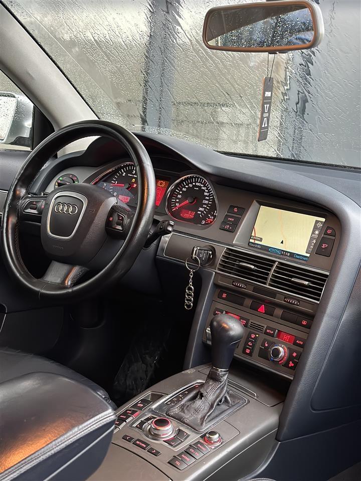Shitet-Audi-A6
