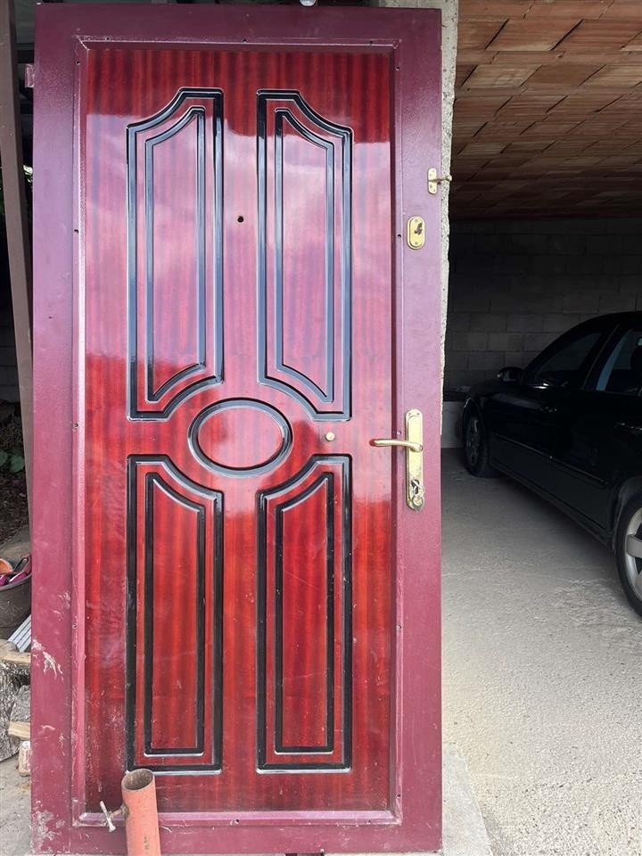Derë