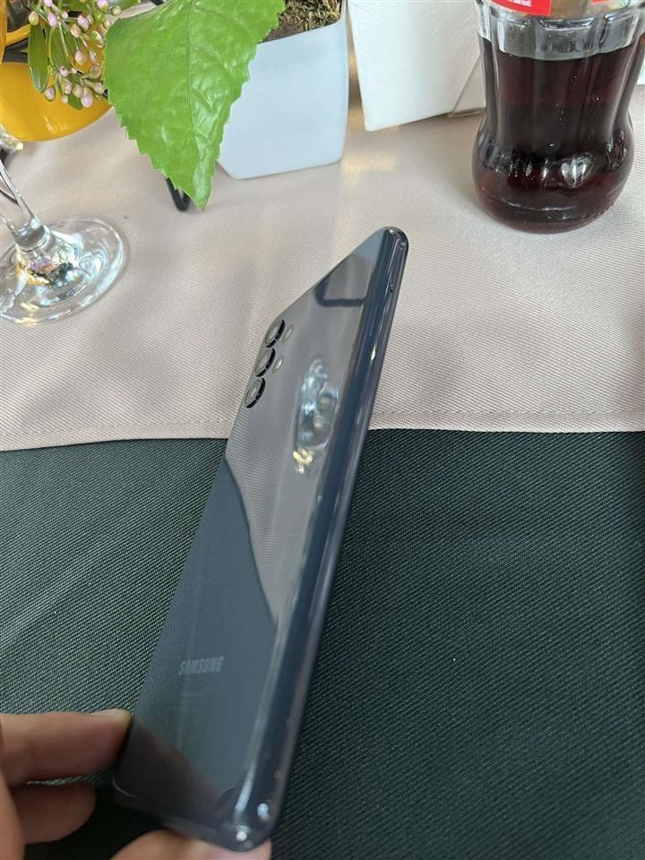 Telefona